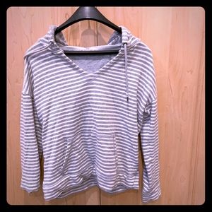 Hooded striped sweatshirt